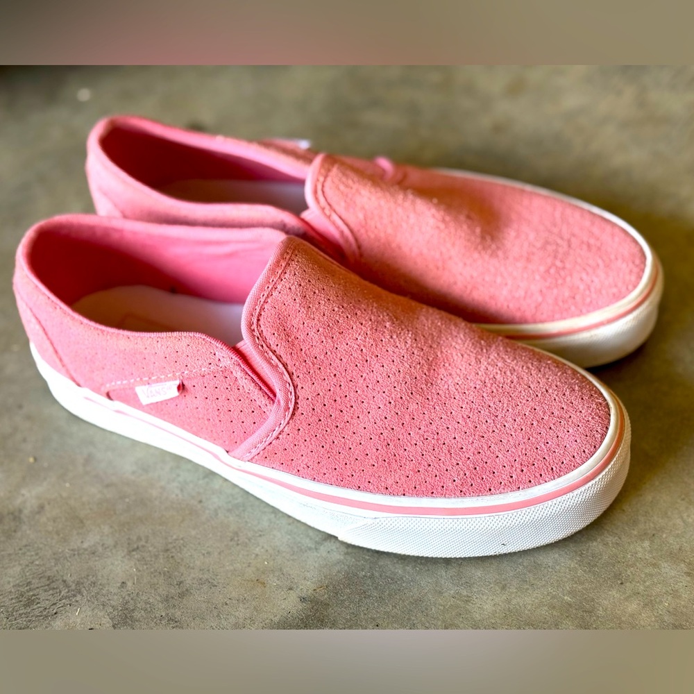 Vans Women’s Pink Shoes size 7